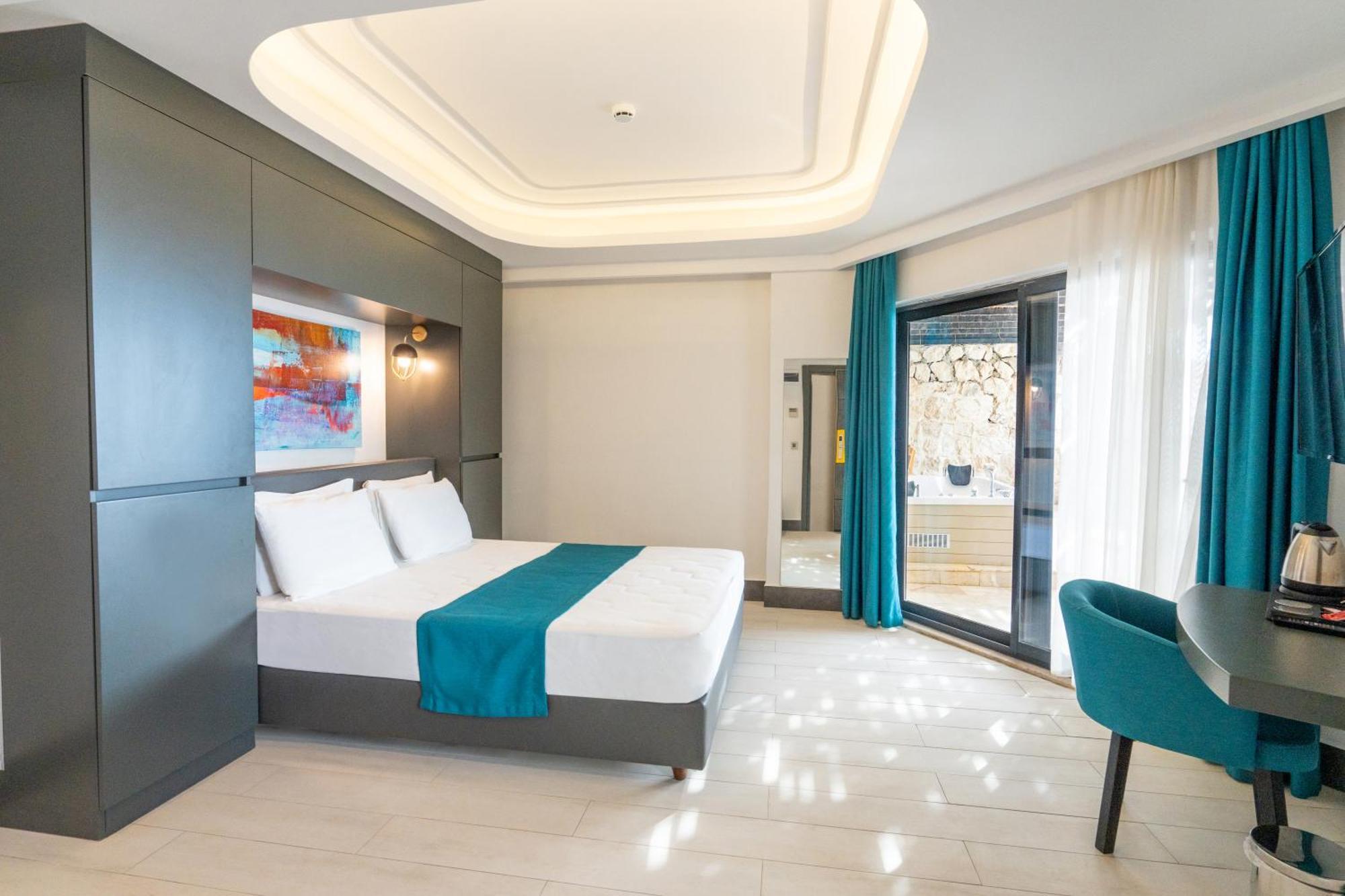 Guemues Yazar Hotel Kaş Room photo