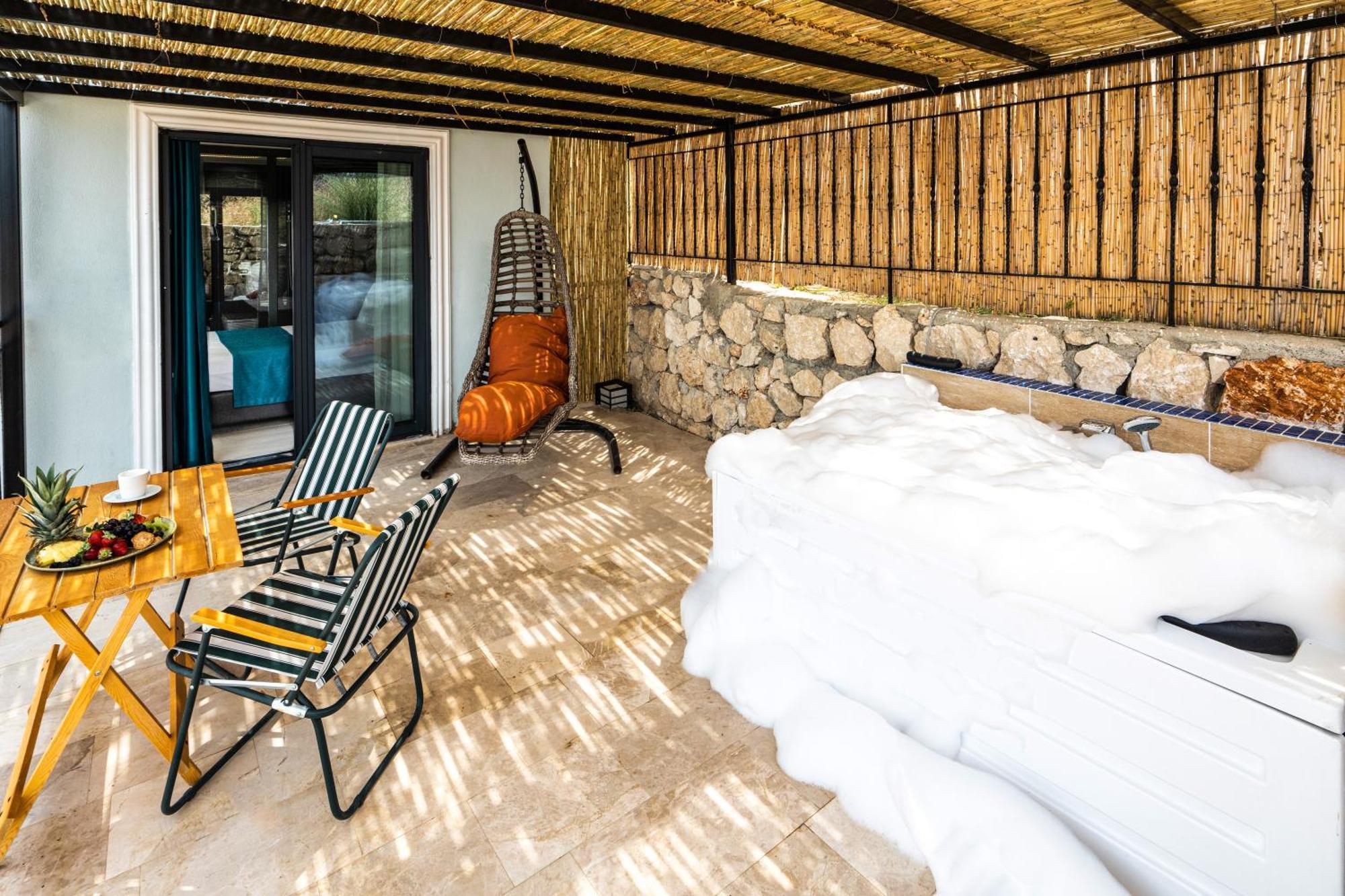 Guemues Yazar Hotel Kaş Room photo